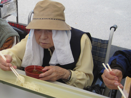 流しそうめん
